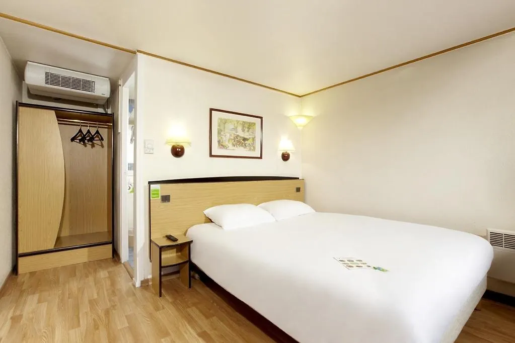 Campanile Tarbes Bastillac Hotel